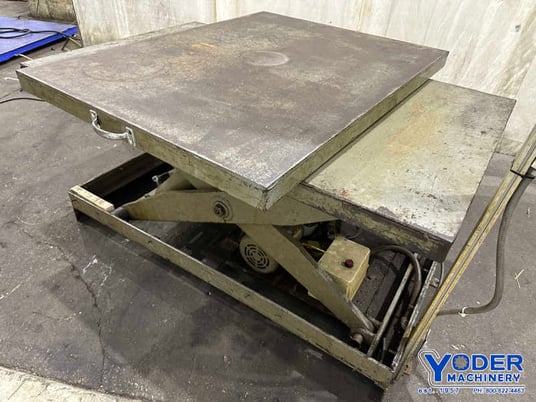 Hydraulic scissor lift table, 30" W x 60" L - Image 5