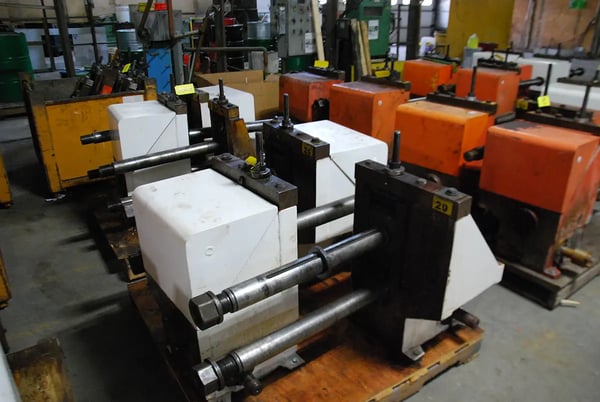 61 Stand, RLM, rollformer, 3" spindle diameter, 25" spdl length, gearboxes & outboard stands - Image 2