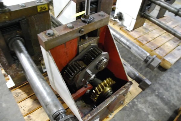 61 Stand, RLM, rollformer, 3" spindle diameter, 25" spdl length, gearboxes & outboard stands - Image 8