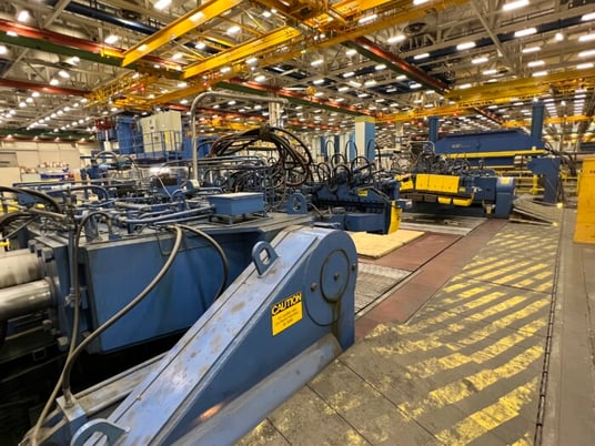 L & F #L1000-100-40, CNC, 0-480" distance jaws, 36" stroke, 50 -500 Tons per jaws, 1000 tons, 48"x96" die - Image 9