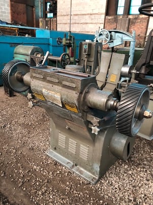 Hammond #7VRO-C, vari-speed, 7-1/2 HP, 1-1/4" arbors, backstands & DK-8 DusKolector - Image 3