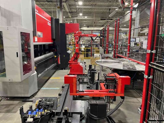 100 Ton, Amada #HG1003ARS, Robotic Bending System, 10' overall, 2017 - Image 7