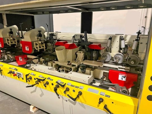 Weinig #Unimat-23-EL, feed through moulder, 8-head, 9-1/16" x 6-5/16" capacity, digital read out, 2003 - Image 9
