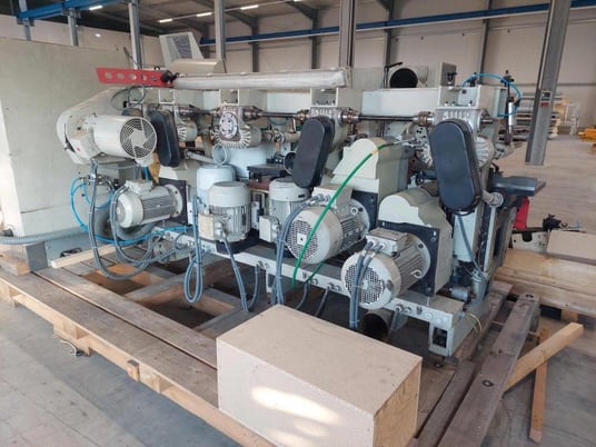 Weinig #Unimat-23-EL, feed through moulder, 6-head, 9-13/16" x 3-1/8" capacity, 2" spindle diameter, 20-118 - Image 5