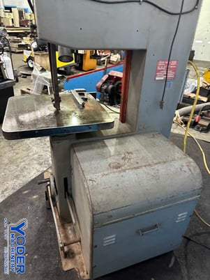 20" x 13" DoAll #2013-V, vertical band saw, 24" x24" table, 154" x1" blade, 3 HP, work light, 1985 - Image 6