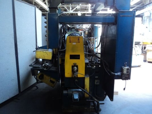 Gardner #SDG2-23, disc grinder, 23" OD grinding wheel,belt thrufeed, 20 HP spindle motors - Image 2
