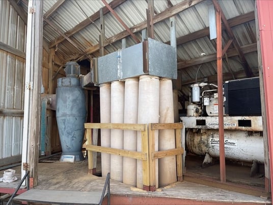 Sternvent 15 HP Dust System - Image 1