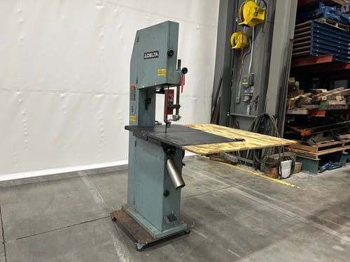 Delta, vertical saw, #16671 - Image 5
