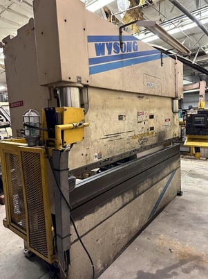 100 Ton, Wysong #XCL100-120, hydraulic press brake, 10' overall, 8" stroke, S/N XL8-100 - Image 1