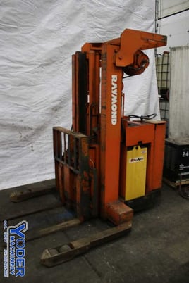 Raymond forklift truck - Image 6