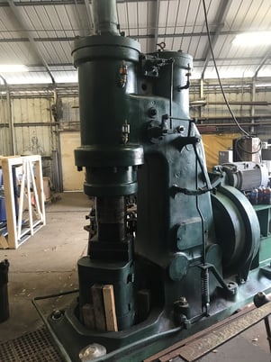 4011 psi Nazel #4B, pneumatic forging hammer, 15 HP motor, 2020 - Image 1