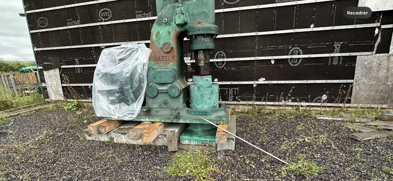 4011 psi Nazel #4B, pneumatic forging hammer, 15 HP motor, 2020 - Image 3