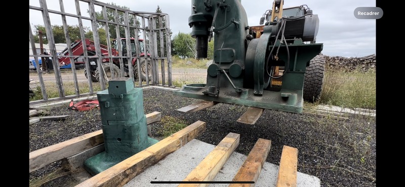 4011 psi Nazel #4B, pneumatic forging hammer, 15 HP motor, 2020 - Image 6