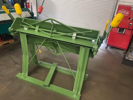 16 gauge x 4' Dreis & Krump #416, hand apron brake - Image 3