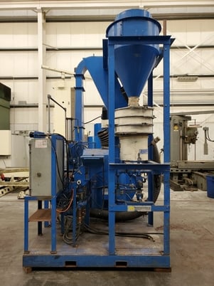 23" x 13-3/4" Abrasive #4-Head, shot blast system,front & back clamp type doors, 2012 - Image 2