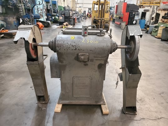 Divine Bros #VCS-5, double ended buffer, 5000 RPM, manually operated or air operated spindle brake lever - Image 1