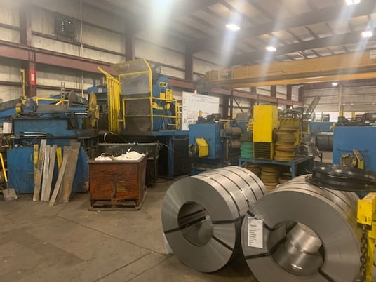 62" x 10" B & K, Slitting Line, 50000 lb., 72" outside dimension, 19" - 26" ID, 64" width Uncoiler, 72" width - Image 2