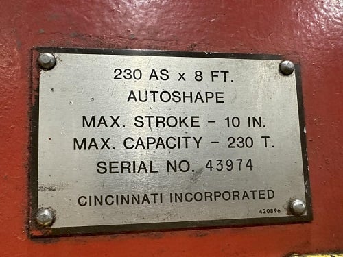 230 Ton, Cincinnati #230-8AS, CNC hydraulic press brake w/updated controls, 10' overall, 102" between housing - Image 3