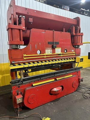 230 Ton, Cincinnati #230-8AS, CNC hydraulic press brake w/updated controls, 10' overall, 102" between housing - Image 5