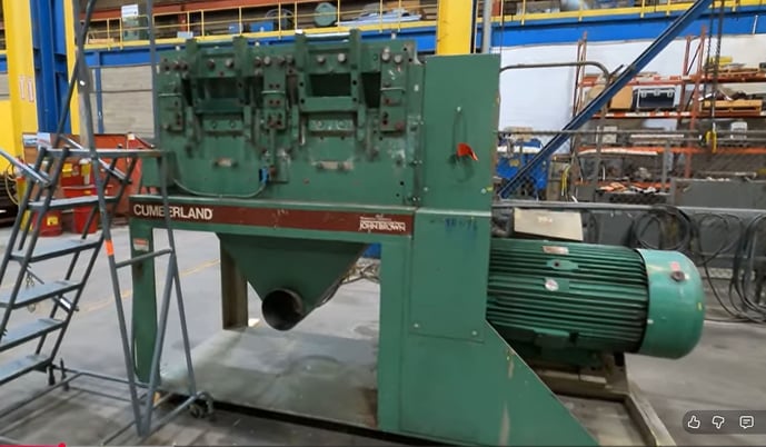 20" x 50" Cumberland #50H, granulator, 18 knife hog style rotor, 150 HP, 1986 - Image 2