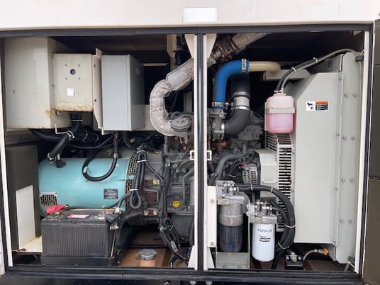 62 KW Multiquip #DCA70SSIU4F, trailer mounted, Tier 4F, 120/240/208/277/480 Volts, 13798 hours, 2015, on - Image 2