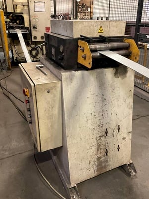 2500 lb. PA, servo feed line, 12" x .138" straightener, 14" mandrel, 60" OD, 16"-20" ID, 7-rolls, entry & - Image 10