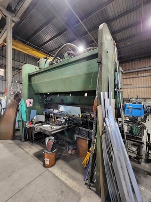 230 Ton, Cincinnati #230CBx10 FT, Press Brake, 10' overall - Image 3