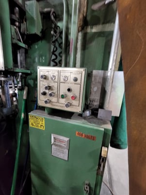 230 Ton, Cincinnati #230CBx10 FT, Press Brake, 10' overall - Image 4