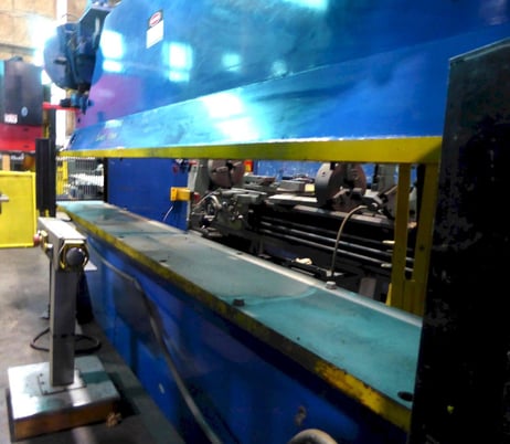 45 Ton, Heim #45-10, mechanical press brake, 14" x126" flanged bed, 3" stroke, 12" Shut Height, air clutch - Image 5