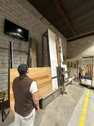 Hendrick #1306, vertical panel saw, 9' cut height capacity, 1988 - Image 2