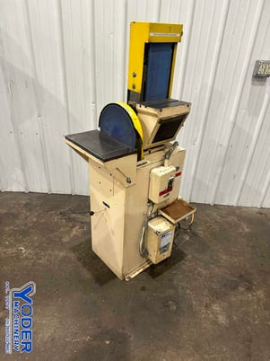 6" Delta #12354F, belt grinder & 12" disc sander, built-in dust collector, 1-1/2 HP - Image 6