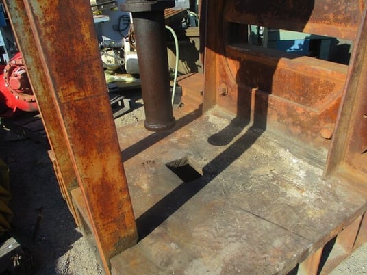 170 Ton, Denison, hydraulic press, 10 HP hydraulic unit - Image 2