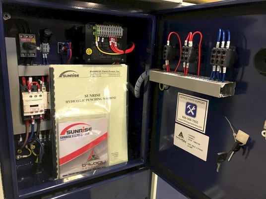 88 Ton, Sunrise #PM-88LT, hydraulic single end punch, NEW - Image 3