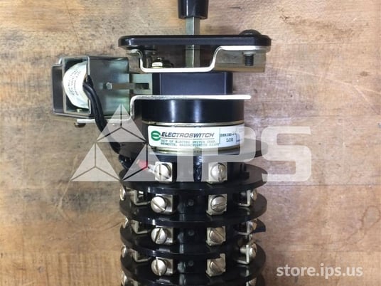 Electroswitch 125 Volts DC Lock Out Relay Unused Surplus 6 Stage, Series 24 - Image 1