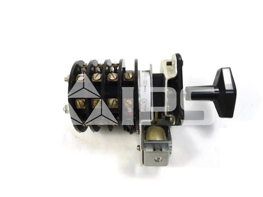 Electroswitch 24 Volts DC Lock Out Relay Series 24, 3 Stage - Image 1