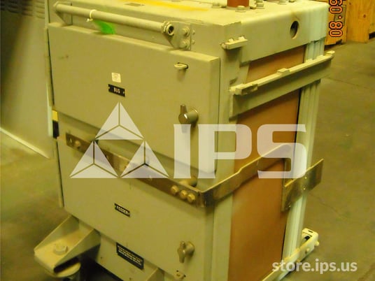 GE Ground And Test Device, 1200 Amps For Magne-blast, 15 KV 500mva, Manual, Line And Load - Image 1