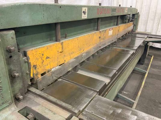 10 gauge x 10' Wysong #1010, mechanical shear, 24 front operated power back gauge, front squaring arm, front - Image 2