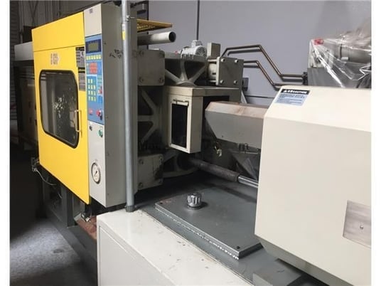 200 Ton, Chen-Hsong #JM-218-MK-III, injection molding machine, 2008 - Image 1