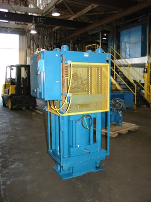 170 Ton, 19" x 17", up-act.4 post, 16" daylight, 12" stroke, newer controls & hydraulic, AB PLC, #1270 - Image 2
