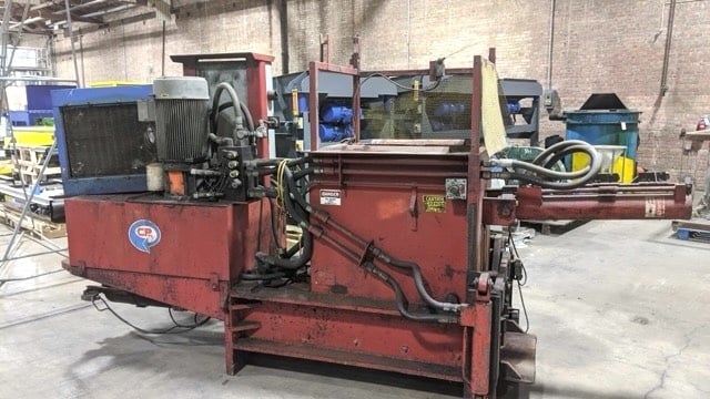 Can Densifier, Chicago Pneumatic #3000, fully automatic, Relay Logics controls, with conveyor - Image 2