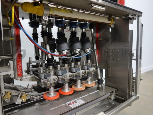Pack West #Centurion-200, torquer with waterfall style capacity elevator / sorter, 25-300 caps/minute - Image 2