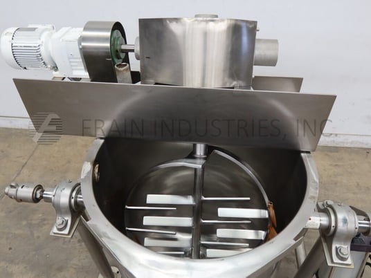 100 gallon Lee #100CHD9MSI, 316 Stainless Steel, slanted double motion scrape surface agitation, half - Image 2