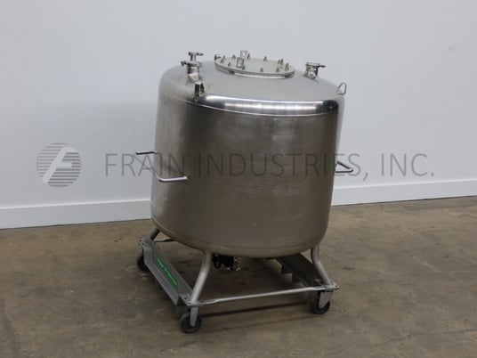 300 gallon Mueller, 316 Stainless Steel, internal pressure / vacuum tank, 46" dia x 48" deep with a 40" - Image 5