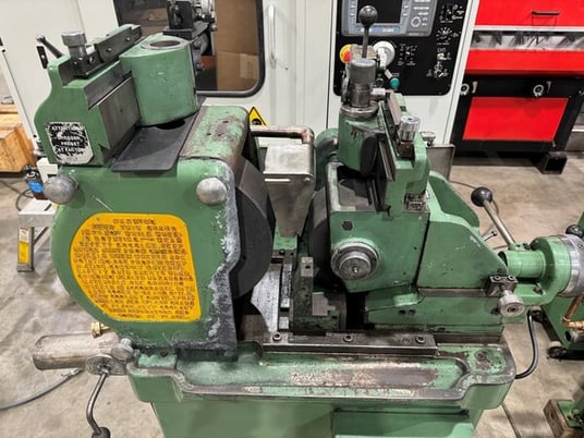 Royal Master No. TG12X4, Hydraulic Profile Dresser, Infeed Lever, Coolant, 1992 - Image 3