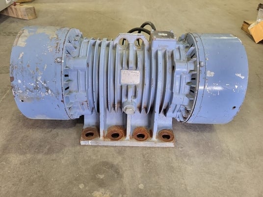 12 HP 885 RPM Murakami Seiki KEEH-135-8BW, vibrator motor, continuous duty, 575 Volts - Image 1
