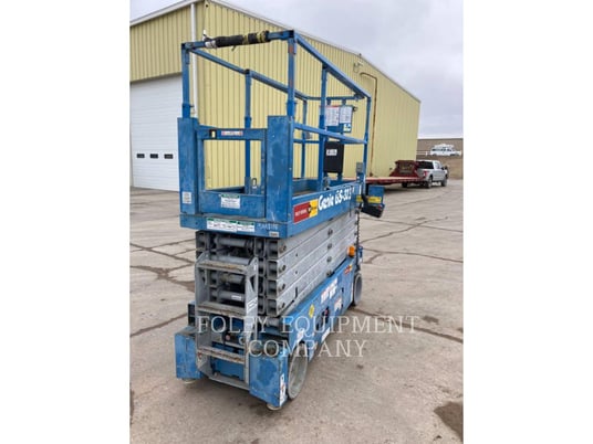 Genie Industries GS3232EEO, Lift Scissor, 284 hours, S/N: GS3215A-136792, 2015 - Image 2