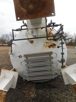 9000 gallon Air Products, vertical liquid nitrogen tank, 70 psi MAWP - Image 3