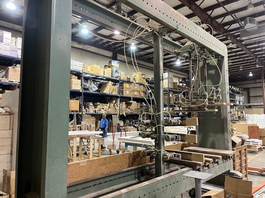 Manea #MP-52, Case Clamp, 52" capacity, 1995 - Image 2