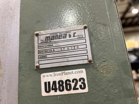 Manea #MP-52, Case Clamp, 52" capacity, 1995 - Image 4