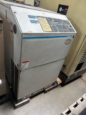 96 cfm, 125 psig, Ingersoll-Rand #SSR-EP25SE, Rotary Screw Air Compressor, 25 HP - Image 1